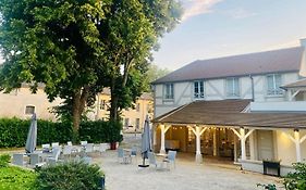 Hôtel Le Cheval Blanc